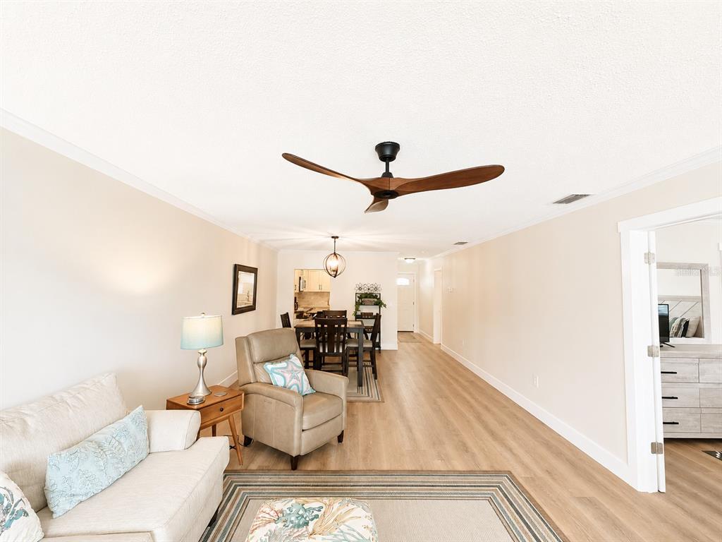9718 HERNANDO COURT, BRADENTON, FL — photo 2 of 19