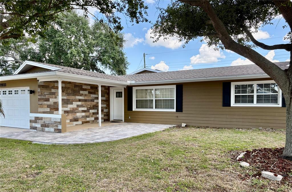 10931 HAMMOCK DRIVE