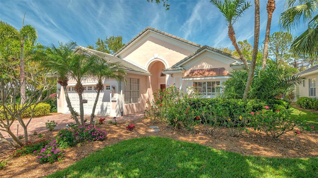 7133 VICTORIA CIRCLE
