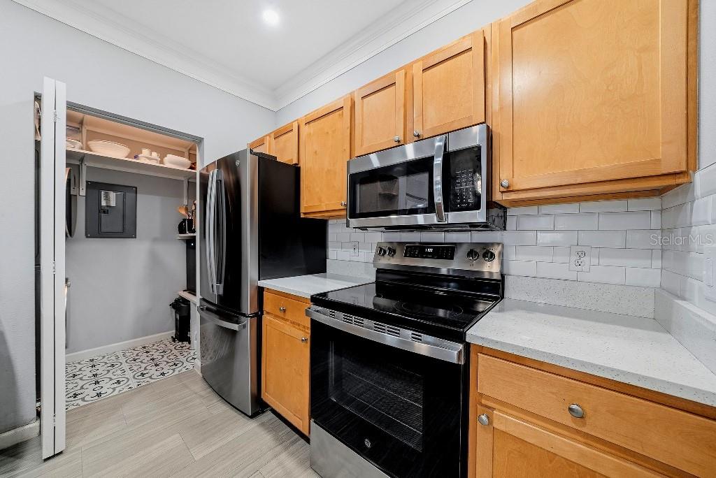 4207 S DALE MABRY HIGHWAY UNIT 10108, TAMPA, FL — photo 4 of 17