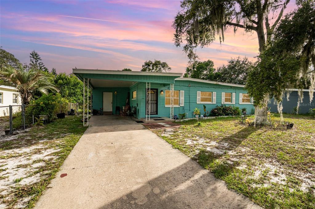 240 W GROSSENBACHER DRIVE