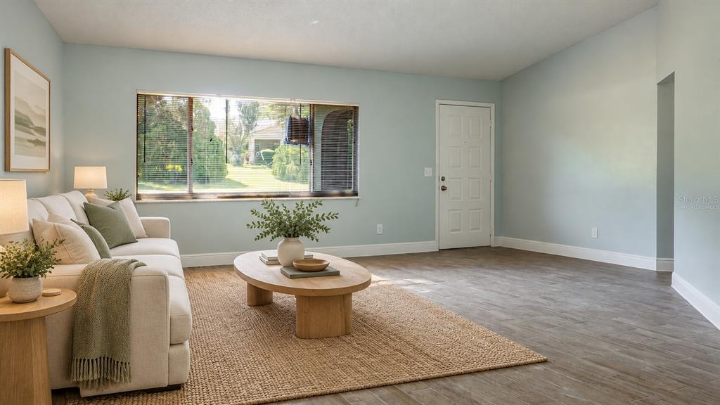 11053 MAYFLOWER ROAD, SPRING HILL, FL — photo 2 of 13