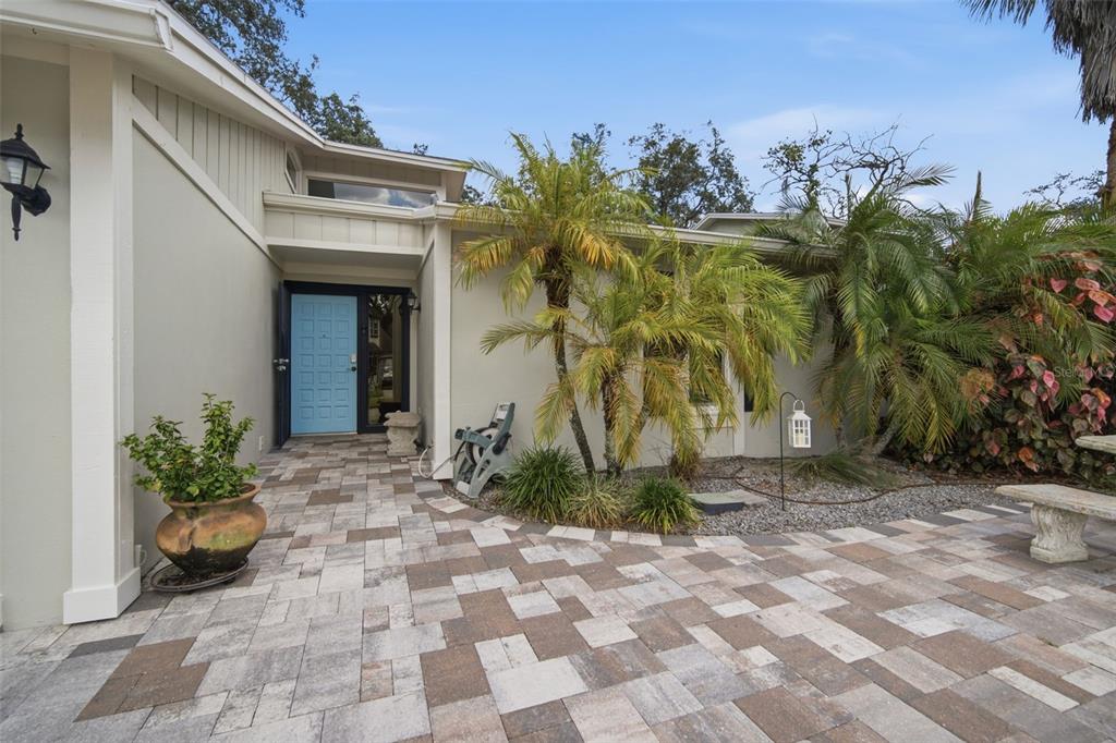5018 E LIBERTY STREET, TAMPA, FL — photo 3 of 51