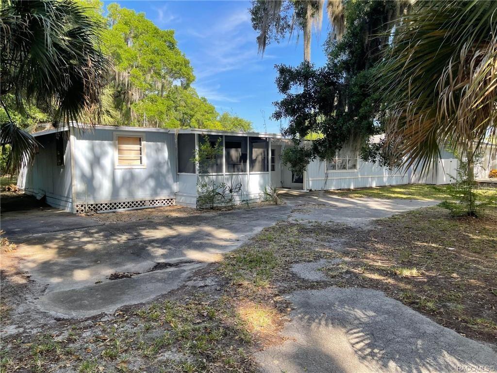 120 NW Magnolia CIRCLE, CRYSTAL RIVER, FL — photo 4 of 30