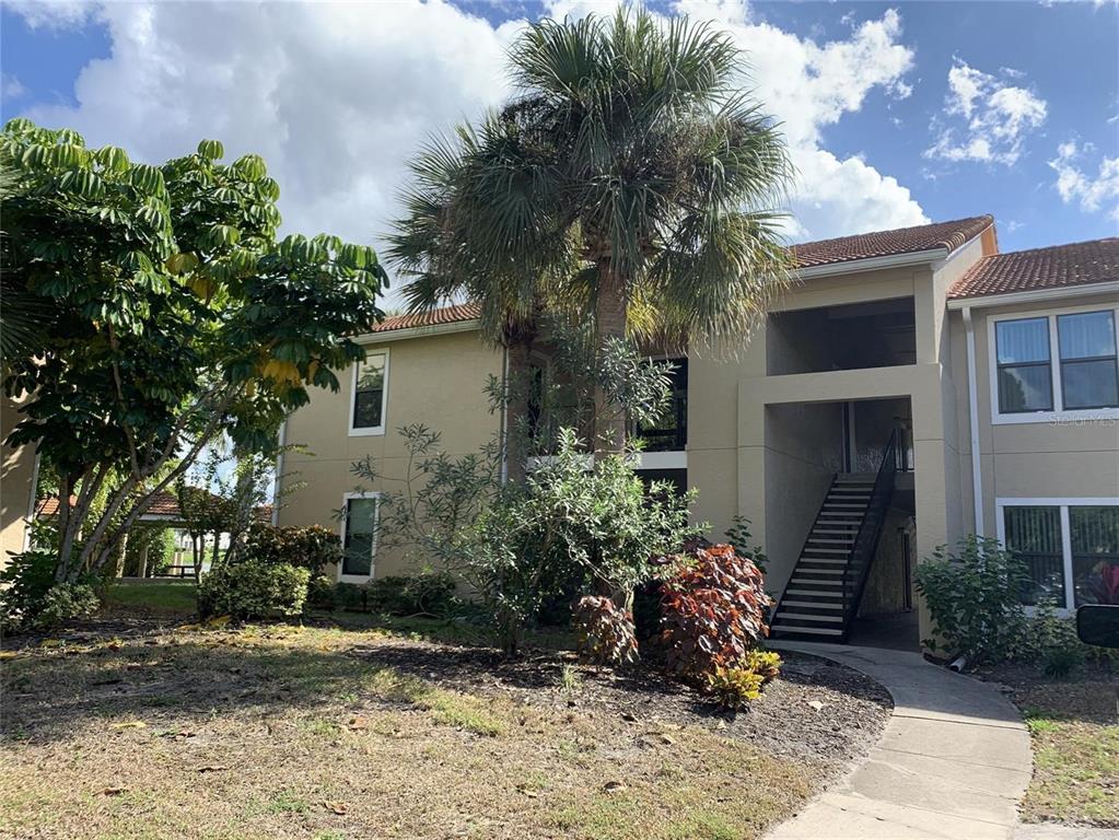 4033 CROCKERS LAKE BOULEVARD UNIT 21, SARASOTA, FL — photo 2 of 12