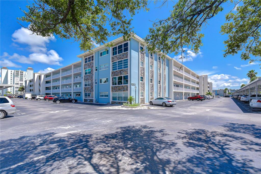 300 64TH AVENUE UNIT 322, ST PETE BEACH, FL — photo 3 of 30