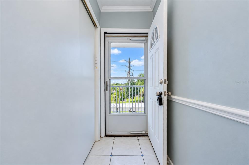 300 64TH AVENUE UNIT 322, ST PETE BEACH, FL — photo 5 of 30