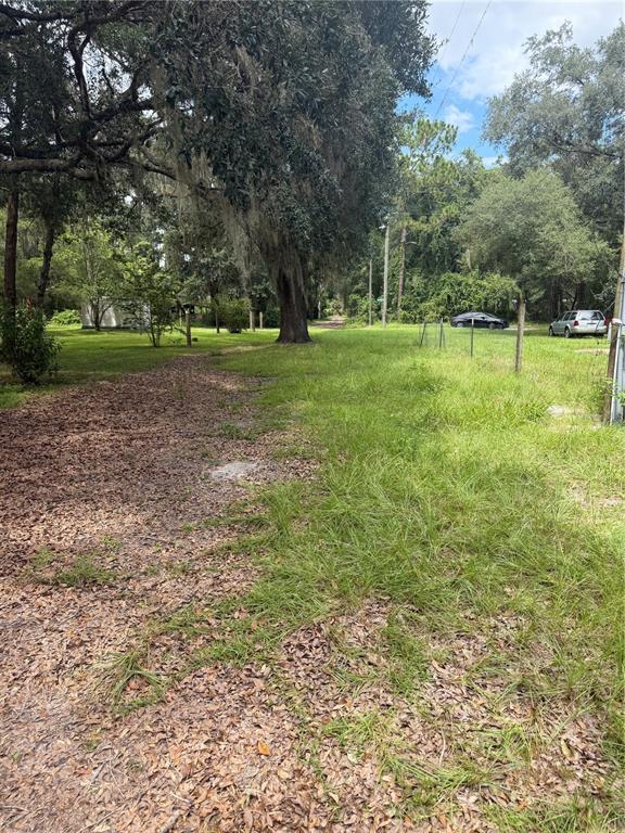 204 JOHNTRY ROAD, HAWTHORNE, FL — photo 2 of 17