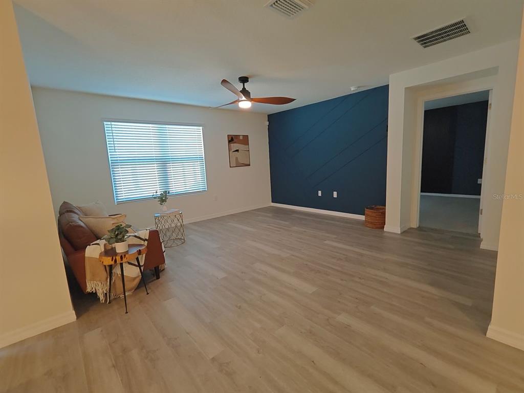 24596 NW 23RD LANE, NEWBERRY, FL — photo 5 of 17