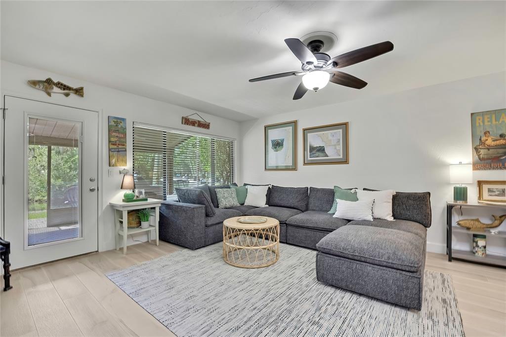 1637 SE PARADISE CIRCLE UNIT 106, CRYSTAL RIVER, FL — photo 5 of 30