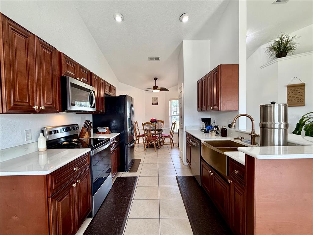 4838 SW 139TH PLACE, OCALA, FL — photo 3 of 24
