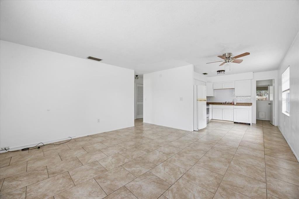 2218 BRANDY PLACE, LAKELAND, FL — photo 3 of 24