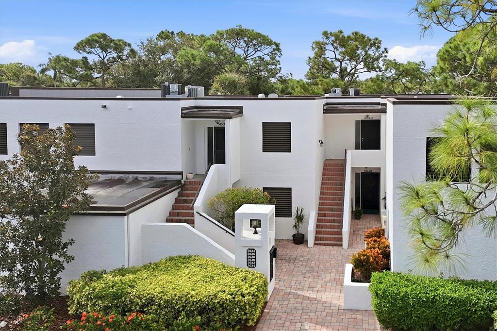 5030 MARSH FIELD ROAD UNIT 22, SARASOTA, FL — photo 3 of 30