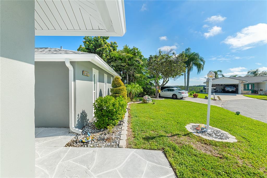 15723 DONZI DRIVE, HUDSON, FL — photo 5 of 30