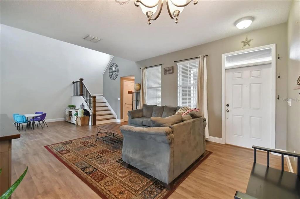 501 WASHITA STONE DRIVE, RUSKIN, FL — photo 4 of 20