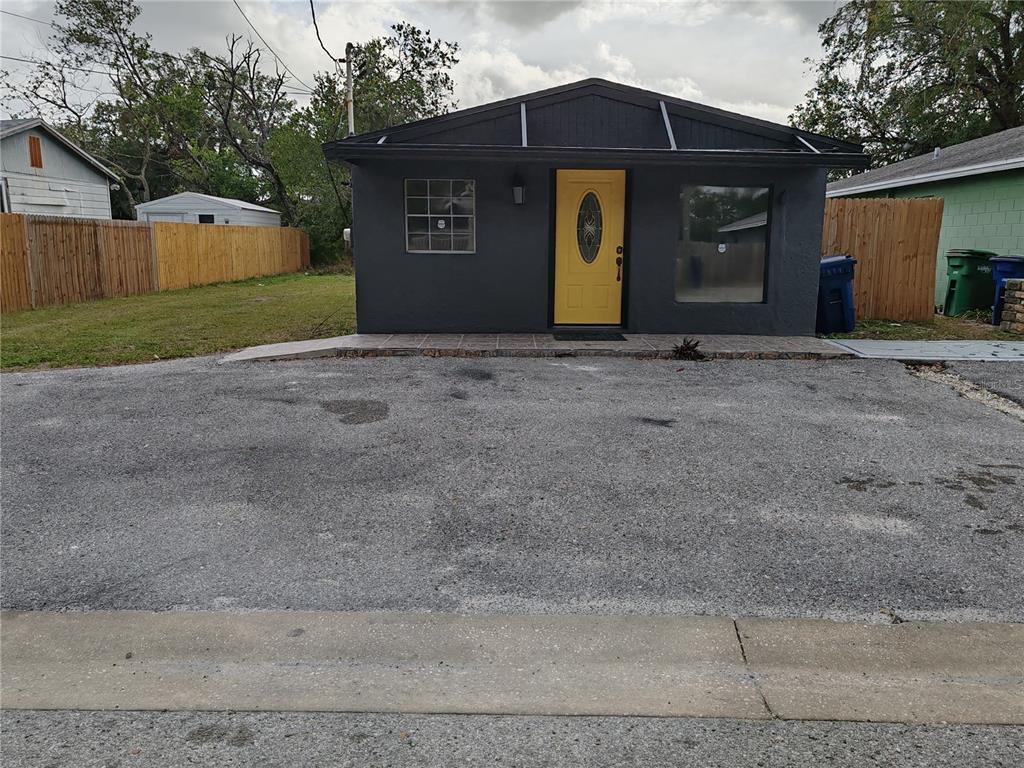 4213 E OSBORNE AVENUE