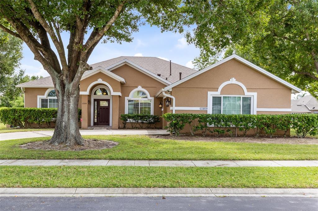 7904 PLUM BLOSSOM COURT, KISSIMMEE, FL — photo 2 of 30