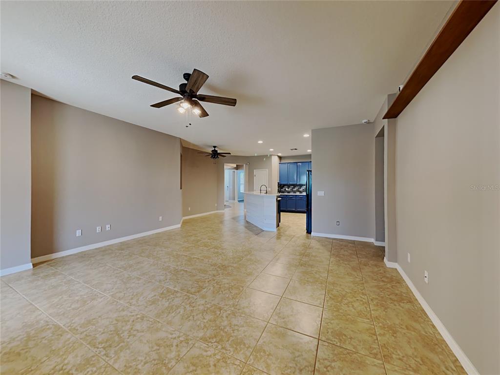 2131 LACOSTA PLACE, KISSIMMEE, FL — photo 5 of 24