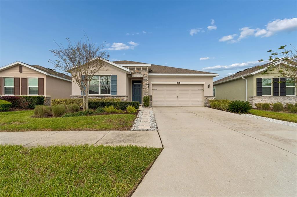 1135 PIPESTONE PLACE