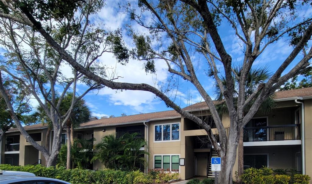 4028 CROCKERS LAKE BOULEVARD UNIT 18