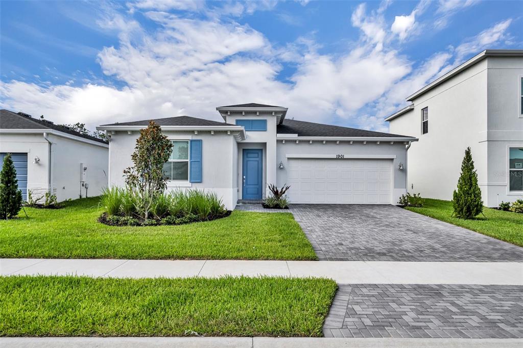 1901 MARIGOLD TRAIL NW