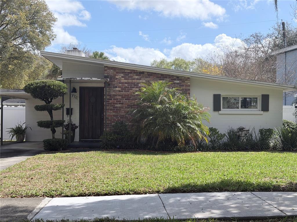 836 MAYFAIR CIRCLE