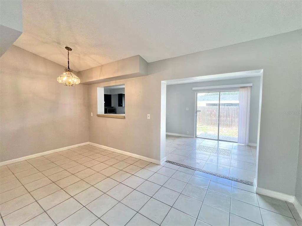 291 LALLA LANE, APOPKA, FL — photo 4 of 27