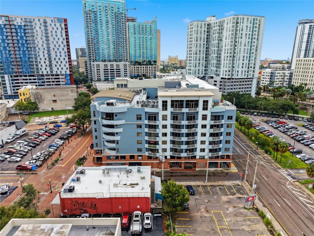 1108 N FRANKLIN STREET UNIT 405