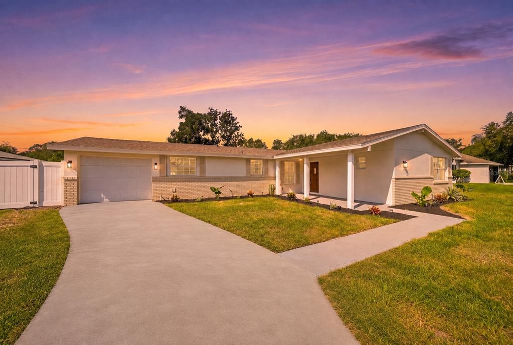 1280 SAXON BOULEVARD