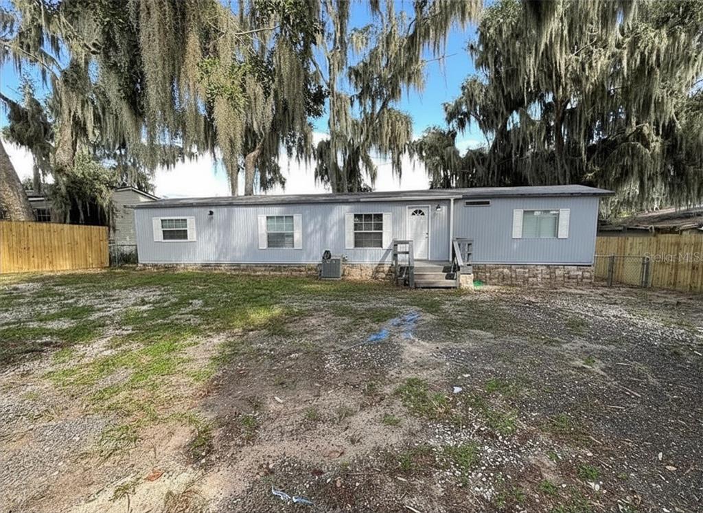 17110 LIVE OAK LANE
