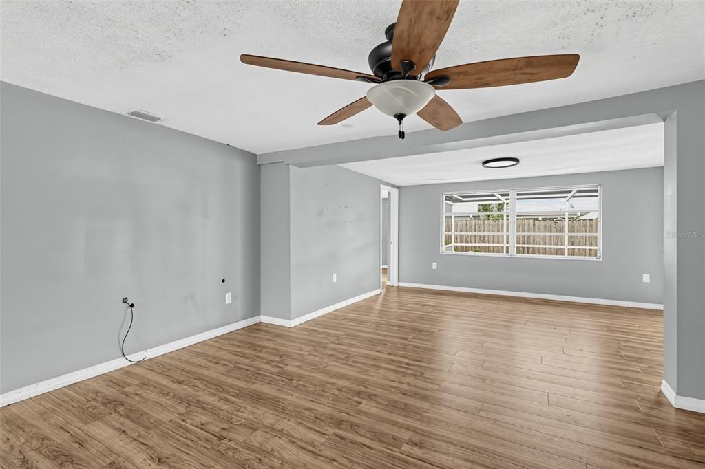 7340 MAYFIELD DRIVE, PORT RICHEY, FL — photo 5 of 17