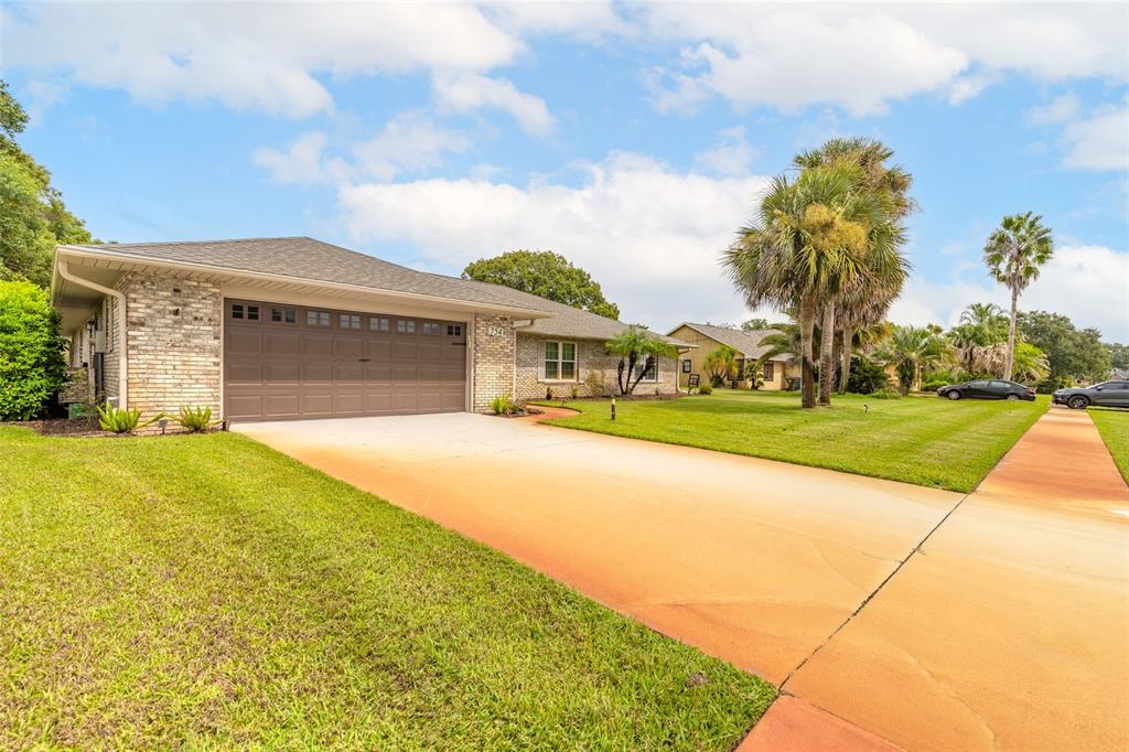 754 PELICAN BAY DRIVE, DAYTONA BEACH, FL — photo 2 of 30