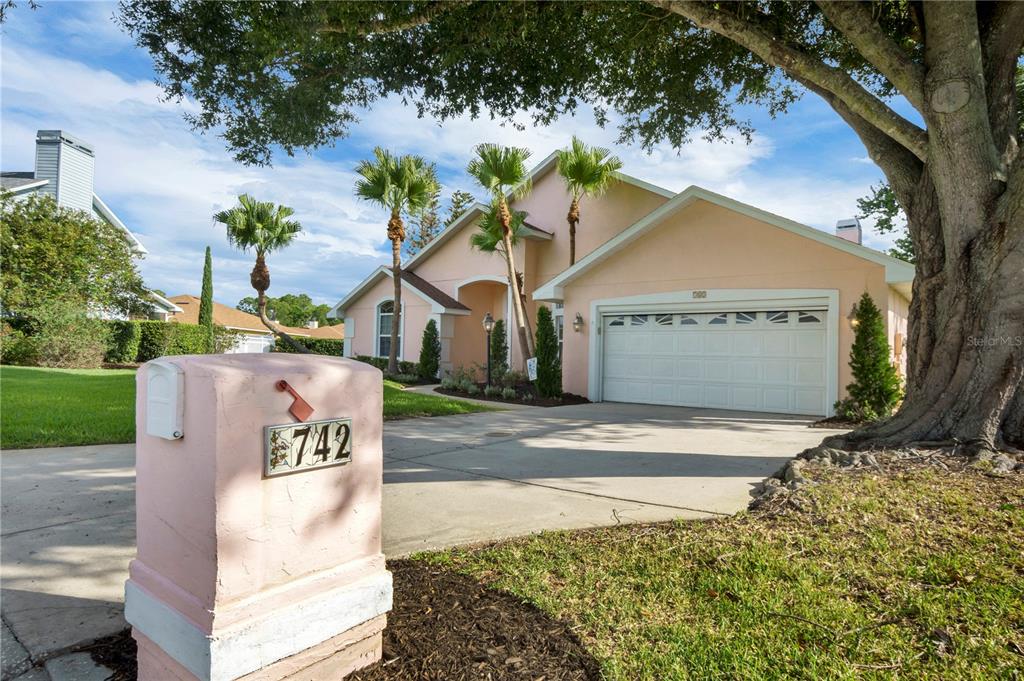742 SANTA MARIA DRIVE, WINTER HAVEN, FL — photo 4 of 30