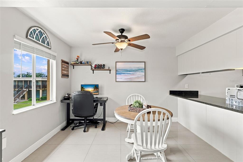 1000 LAKE OF THE WOODS BOULEVARD UNIT 202B, FERN PARK, FL — photo 4 of 25
