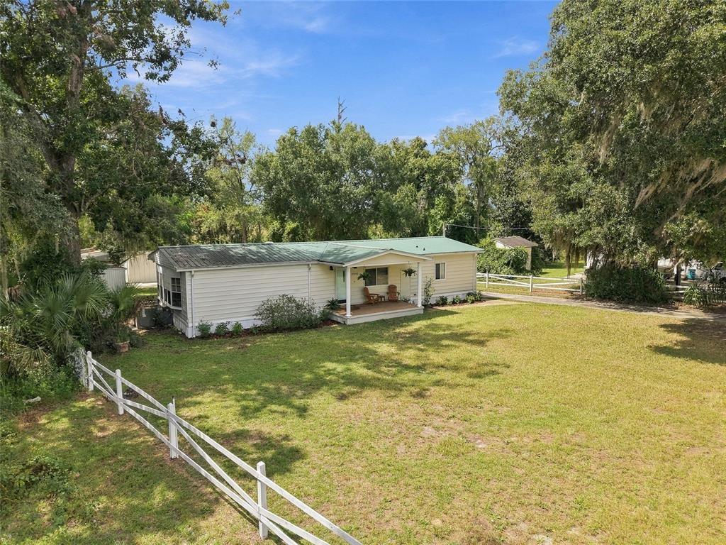 17490 SE 24TH LANE ROAD, SILVER SPRINGS, FL — photo 5 of 30