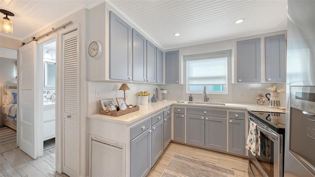3710 GULF OF MEXICO DRIVE UNIT A3, LONGBOAT KEY, FL — photo 4 of 58
