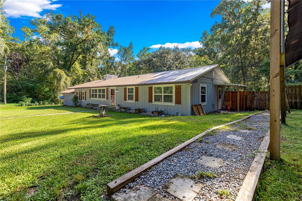 12577 SE 36 AVENUE, BELLEVIEW, FL — photo 2 of 30