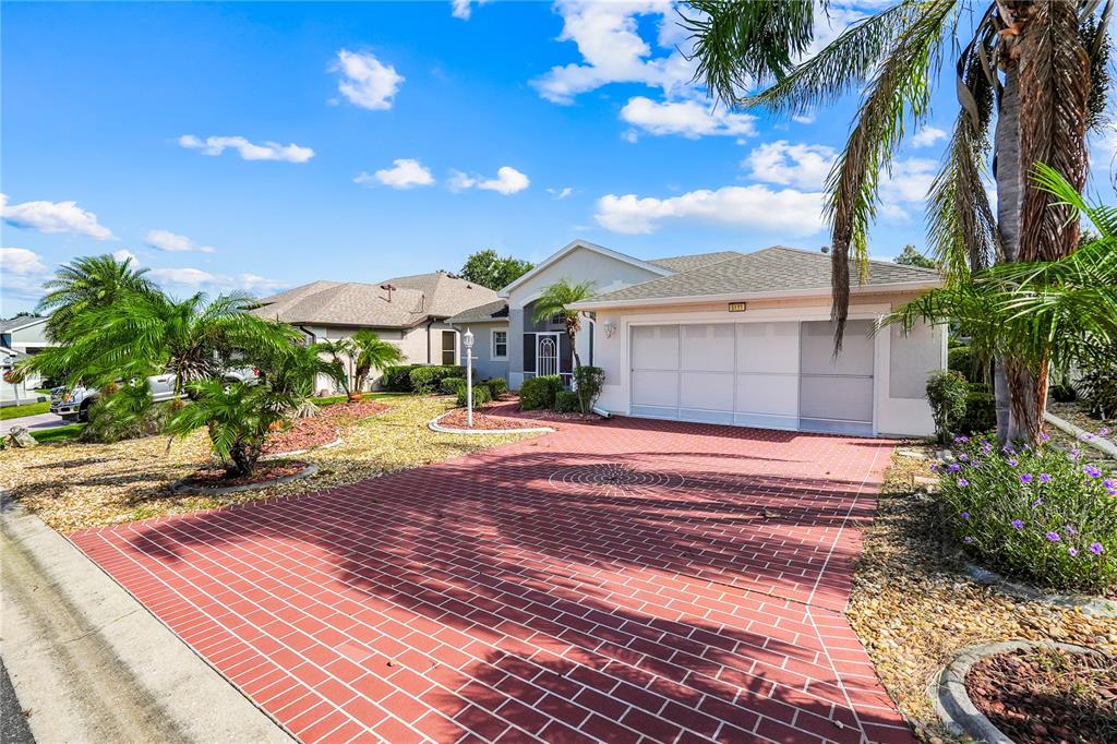 5111 IRONSIDES COURT, TAVARES, FL — photo 3 of 30