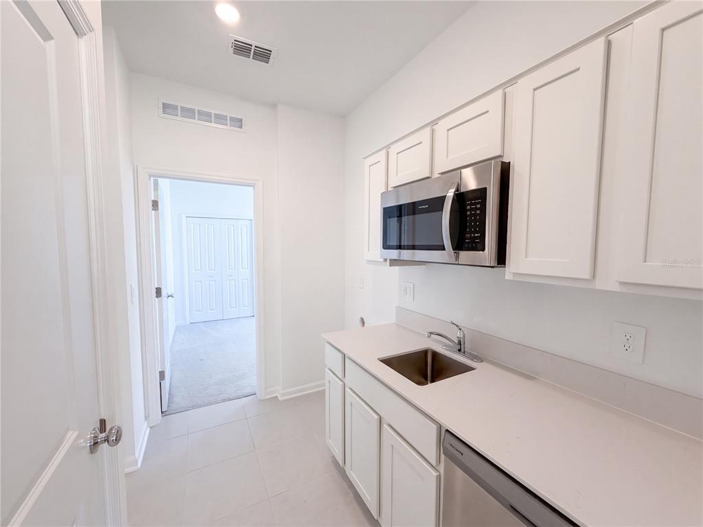 1520 REDWOOD LANE UNIT M, HAINES CITY, FL — photo 5 of 19