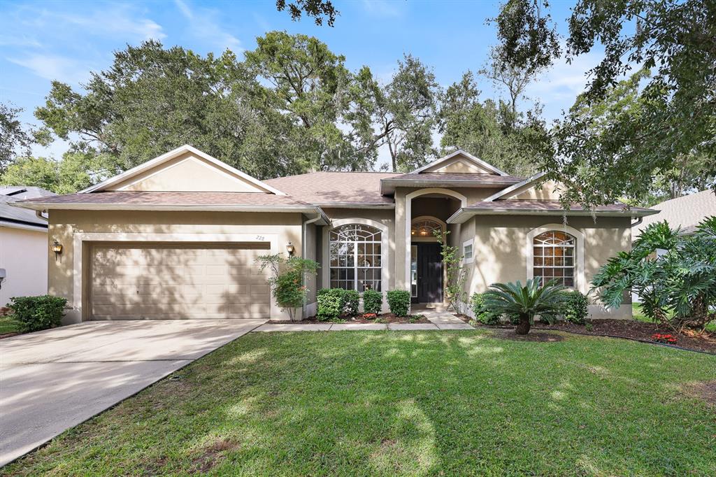 228 TAYLOR BAY LANE
