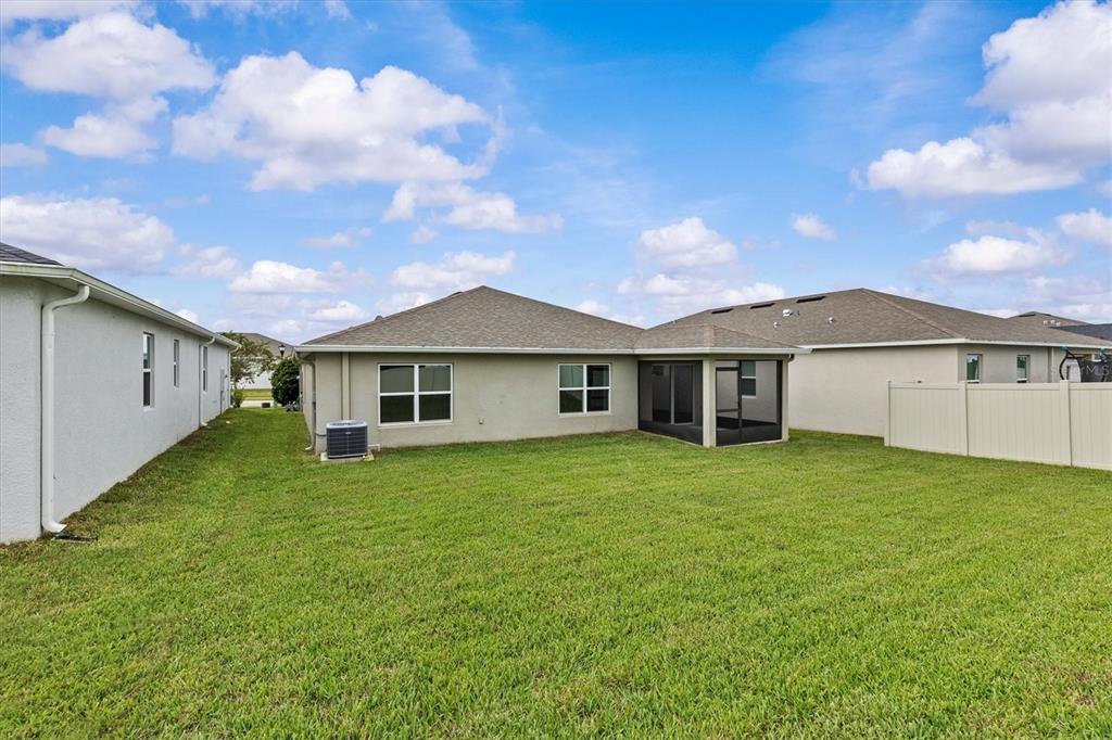 9972 MESIC WOODS AVENUE, SEFFNER, FL — photo 3 of 44