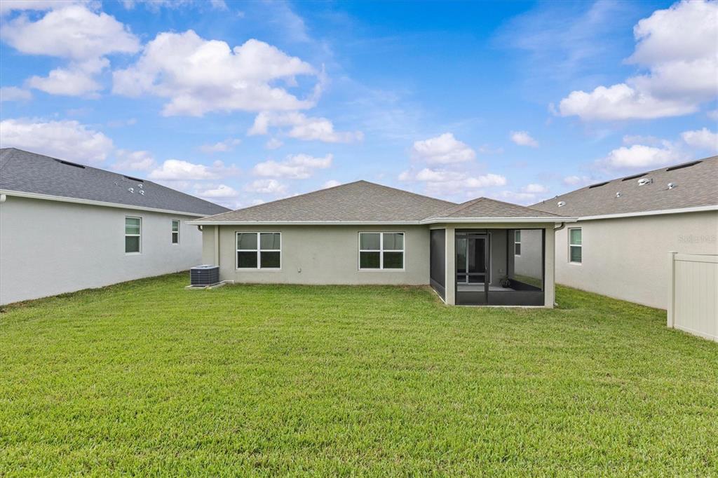 9972 MESIC WOODS AVENUE, SEFFNER, FL — photo 4 of 44