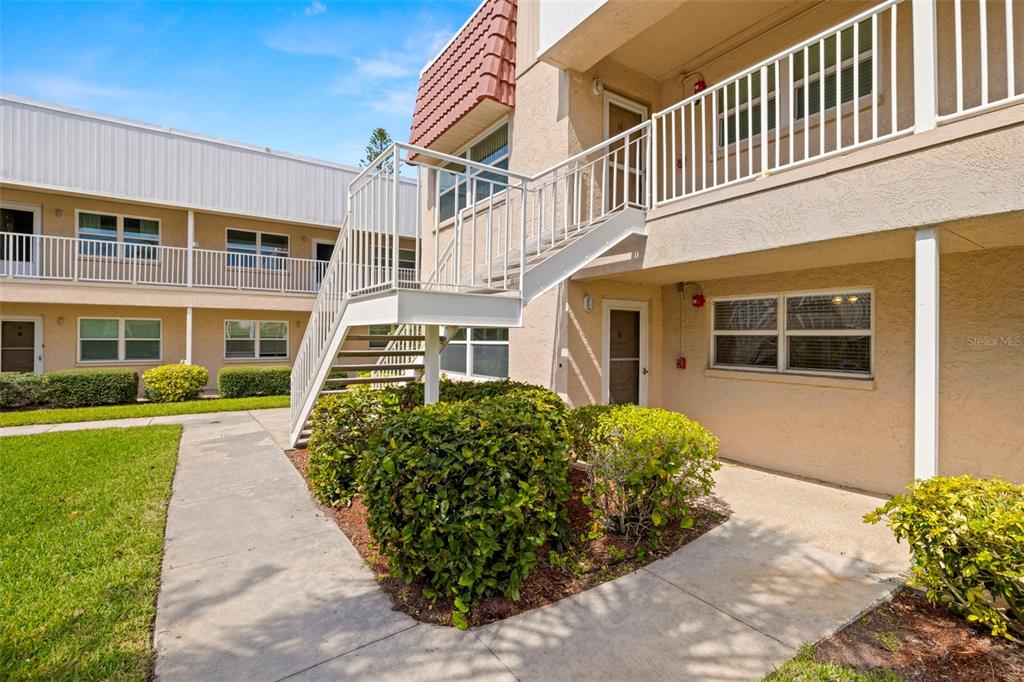 10038 62ND TERRACE N UNIT 1