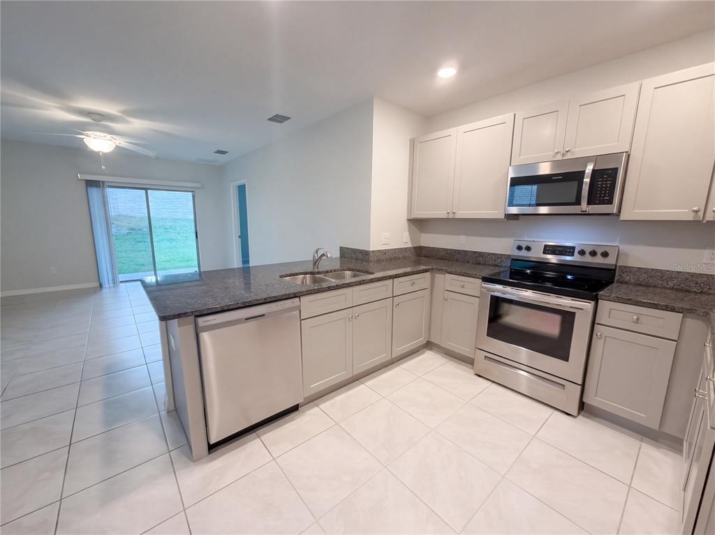 2782 TIMBER HAWK CIRCLE, OCOEE, FL — photo 4 of 17