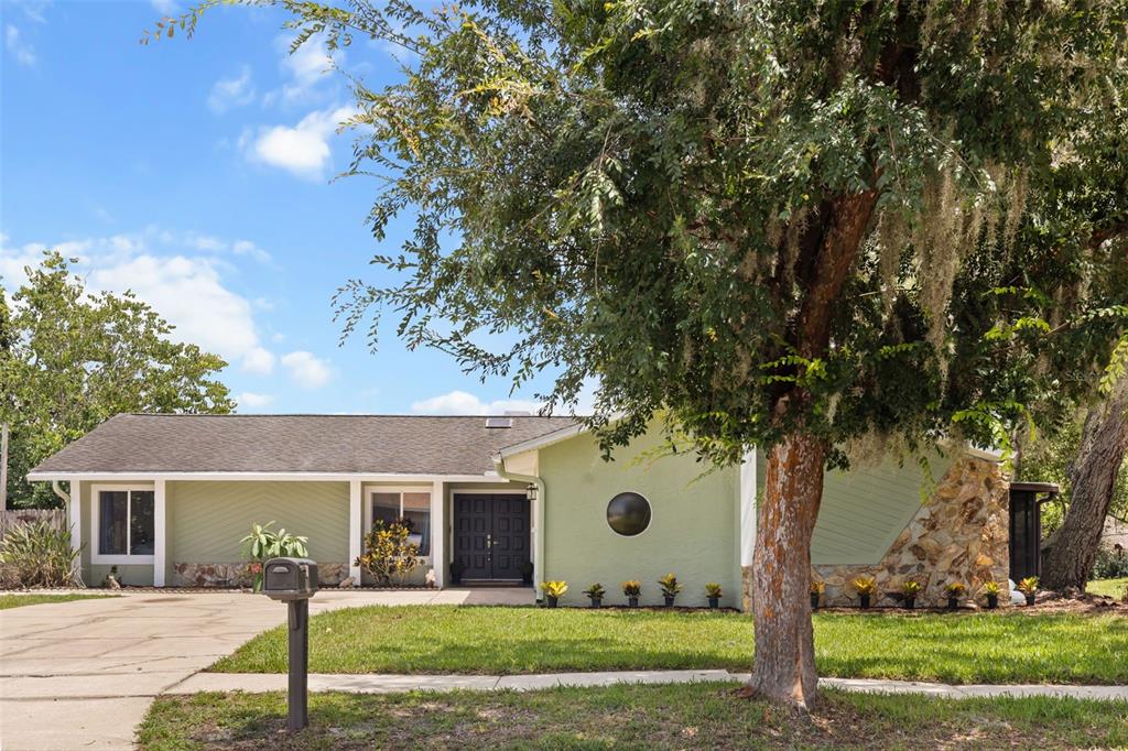 12512 WILLOW TREE AVENUE
