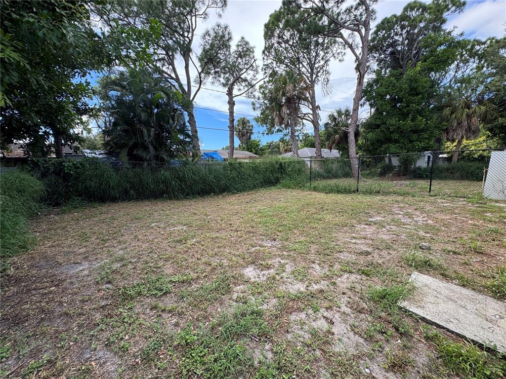 312 60TH AVENUE DRIVE W UNIT A, BRADENTON, FL — photo 3 of 10