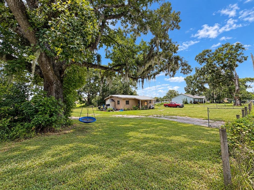 1800 CRAWFORD AVENUE, ST CLOUD, FL — photo 2 of 7