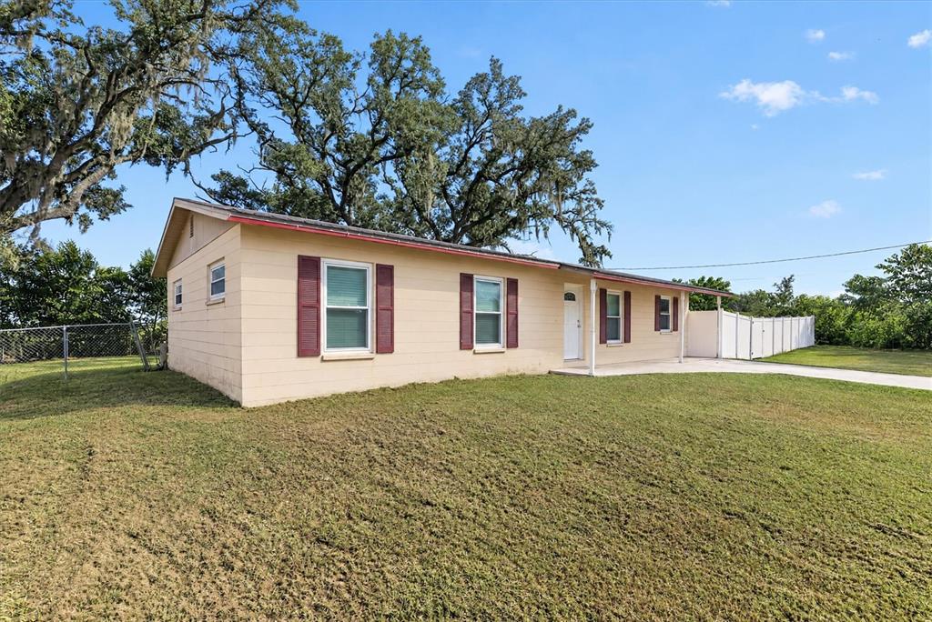 14734 MITCHELL STREET, DADE CITY, FL — photo 4 of 49