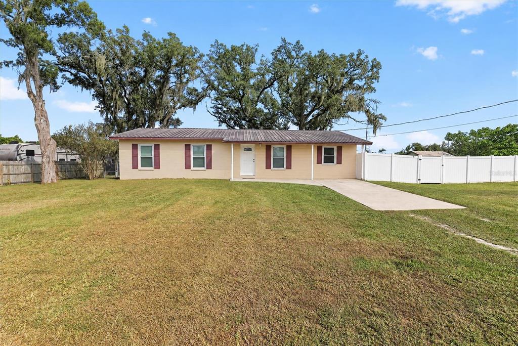 14734 MITCHELL STREET, DADE CITY, FL — photo 5 of 49