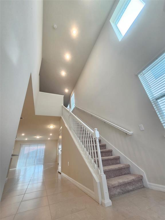 3273 LILAC WAY, DAVENPORT, FL — photo 4 of 49